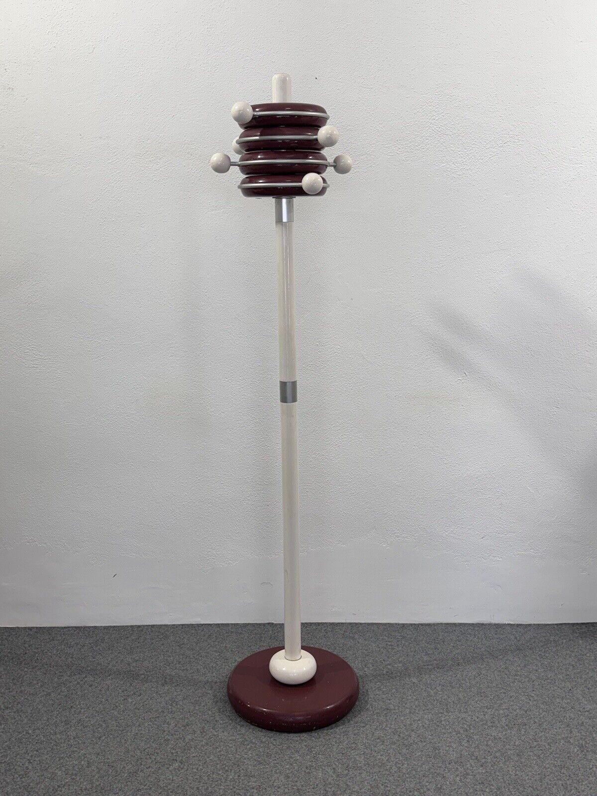 APPENDIABITI ATTRIBUITO A ETTORE SOTTSASS DESIGN ATOMICO ANNI 70