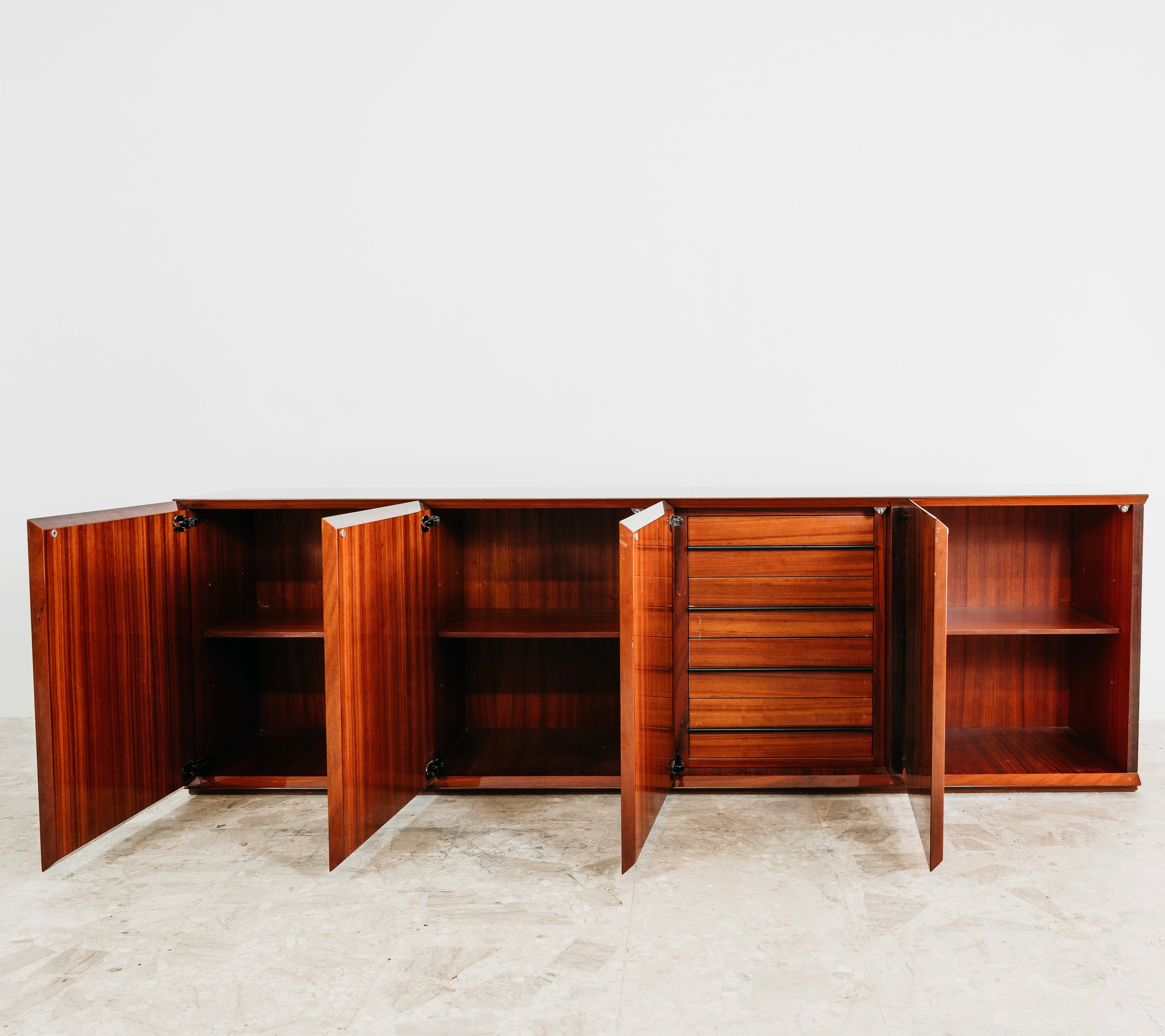 Credenza In Palissandro Monumentale Zebrawood Lacquered Mid-Century Design 1970