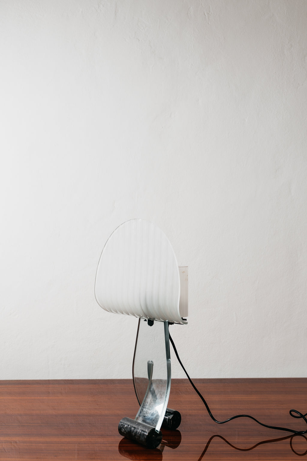 Lampada Da Tavolo Silhouette Design Table Lamp Marble & Glass 1980’s Postmodern