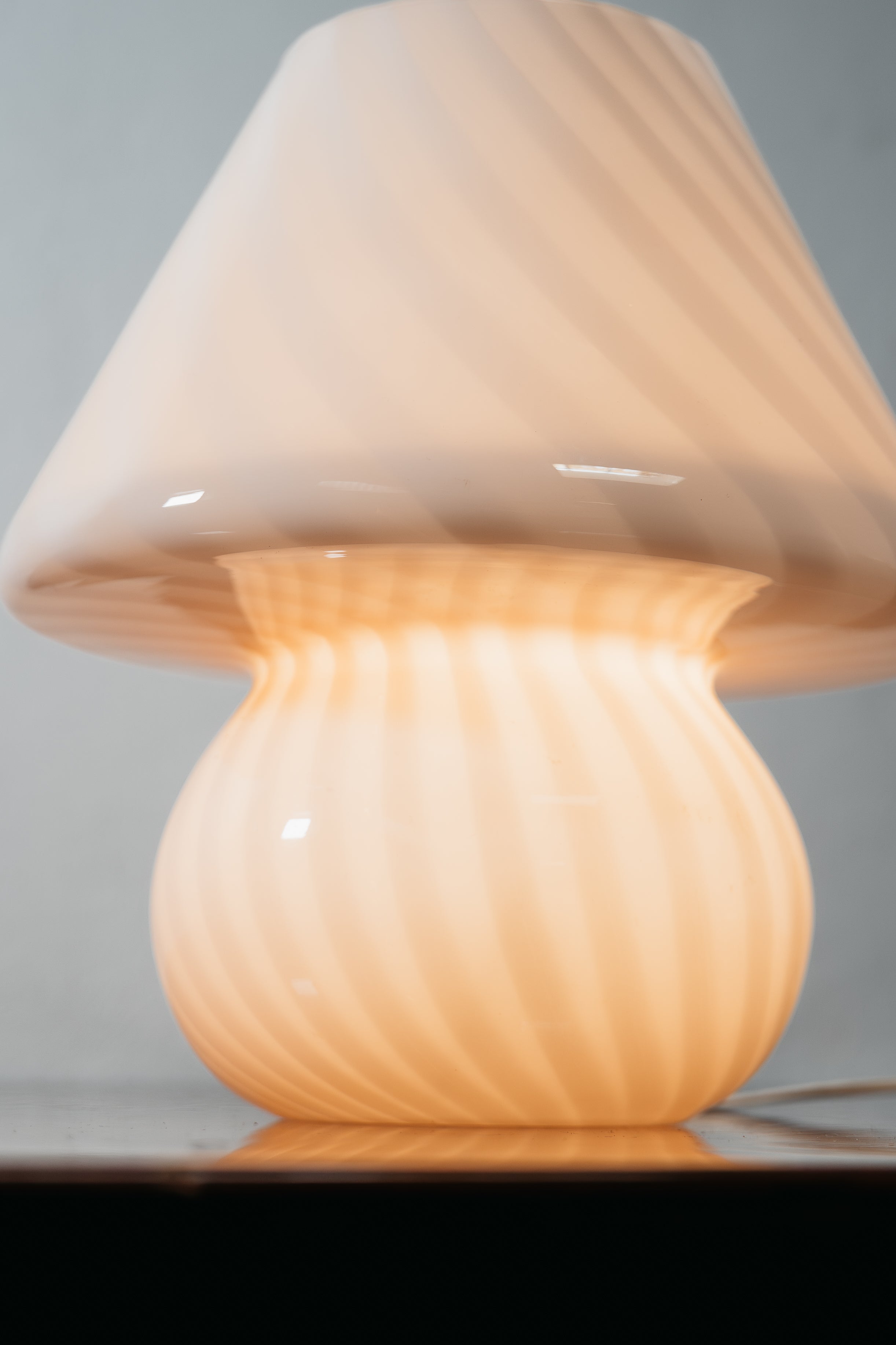 Coppia Di Lampade Da Tavolo Murano Mushroom Rose 1970’s Design Pink Shade