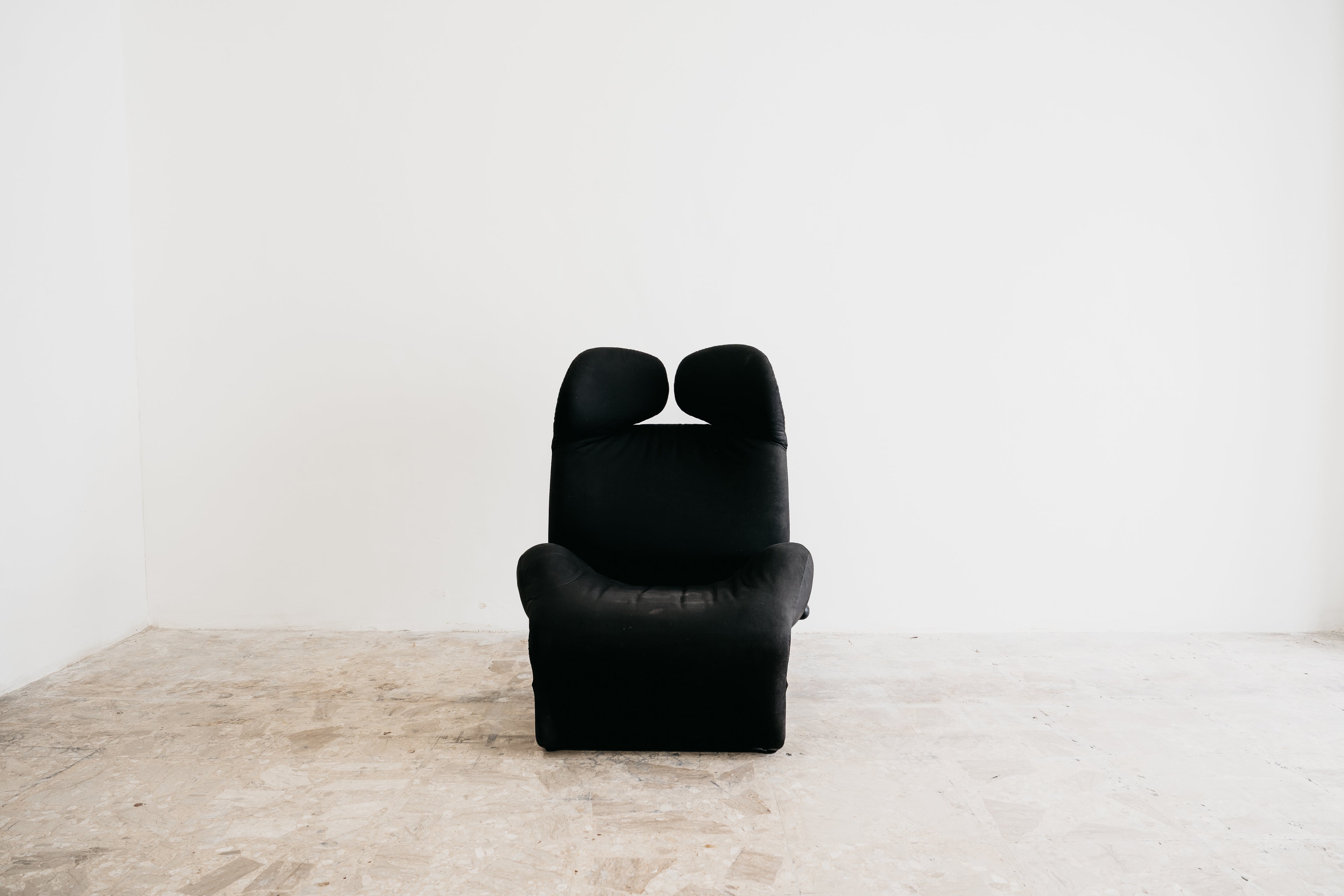 Wink lounge chair by Toshiyuki Kita for Cassina, 1980s