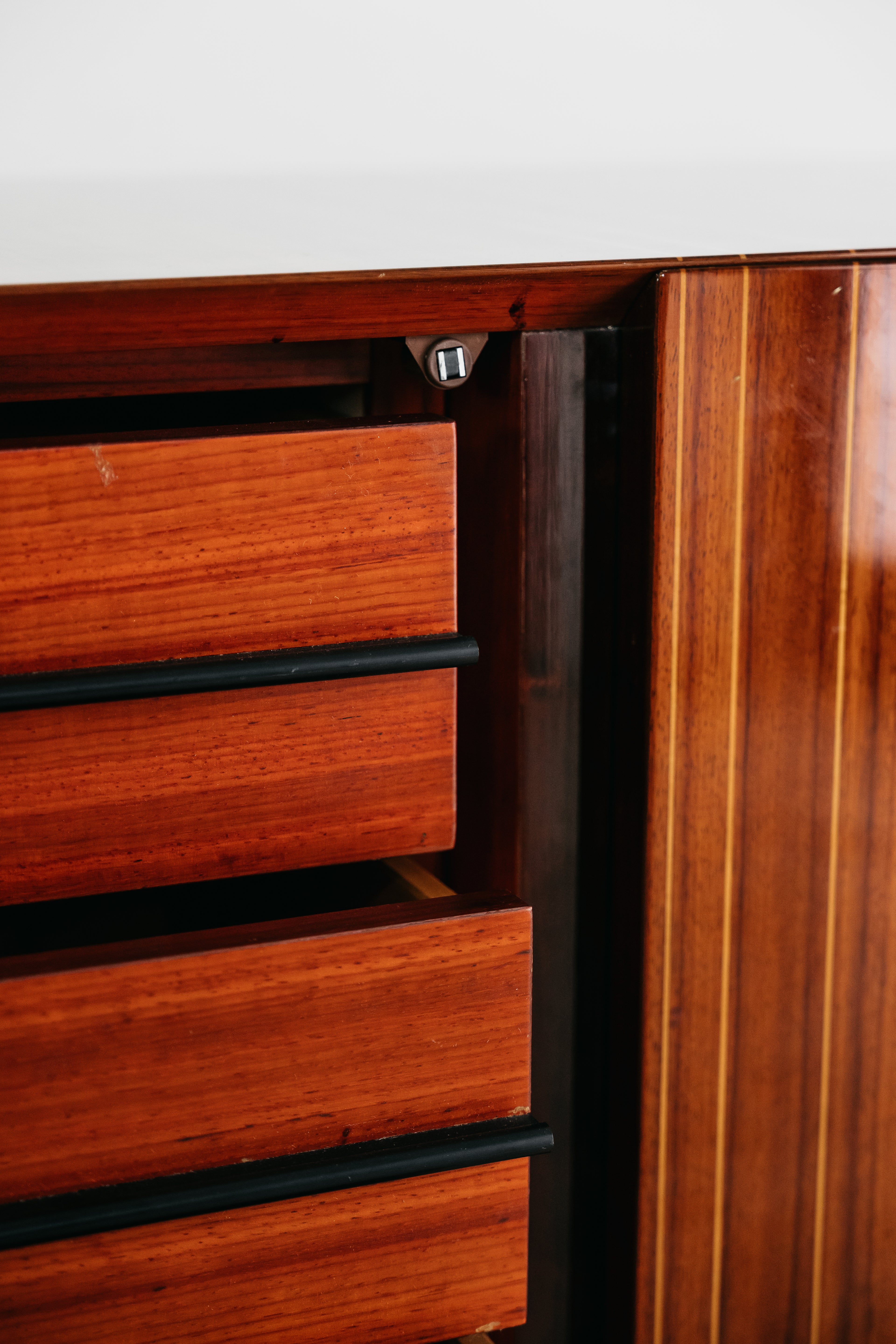 Credenza In Palissandro Monumentale Zebrawood Lacquered Mid-Century Design 1970