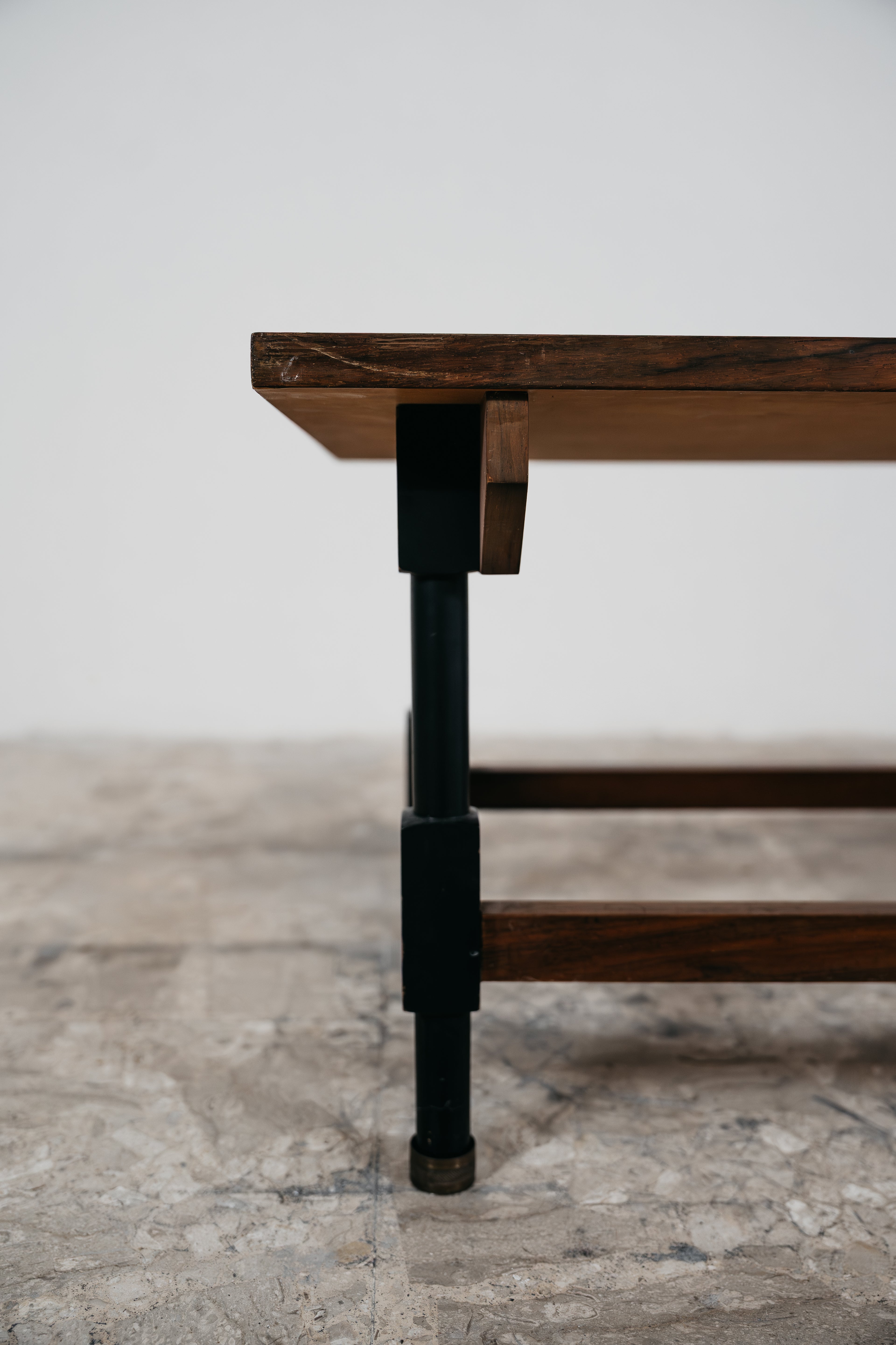 Tavolino da salotto legno anni 60 design Modernariato