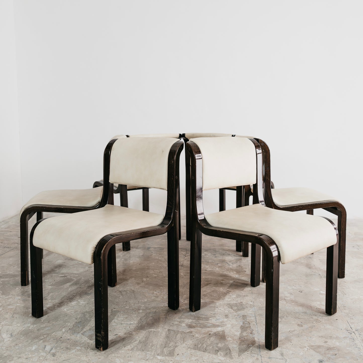 Set Da Pranzo 6 Sedie Anni 70 Nello Stile Di Carlo Bartoli Per Tisettanta Mito