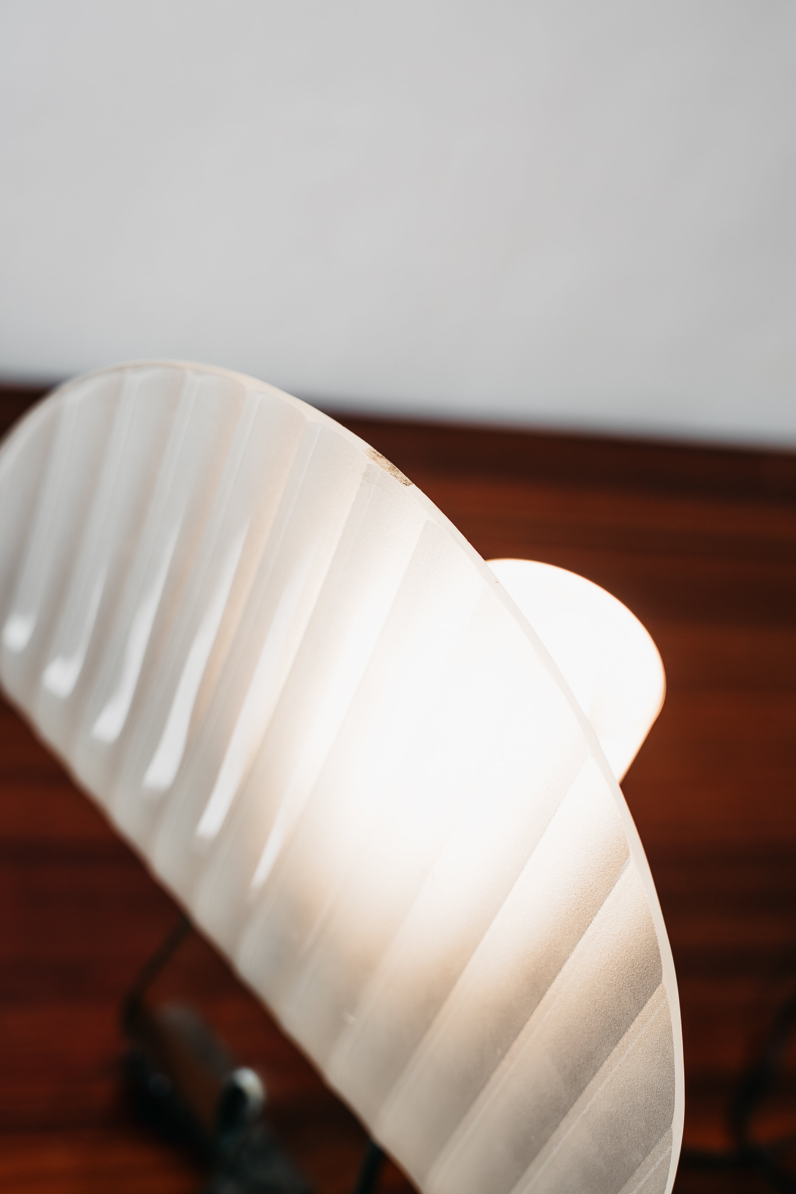 Lampada Da Tavolo Silhouette Design Table Lamp Marble & Glass 1980’s Postmodern