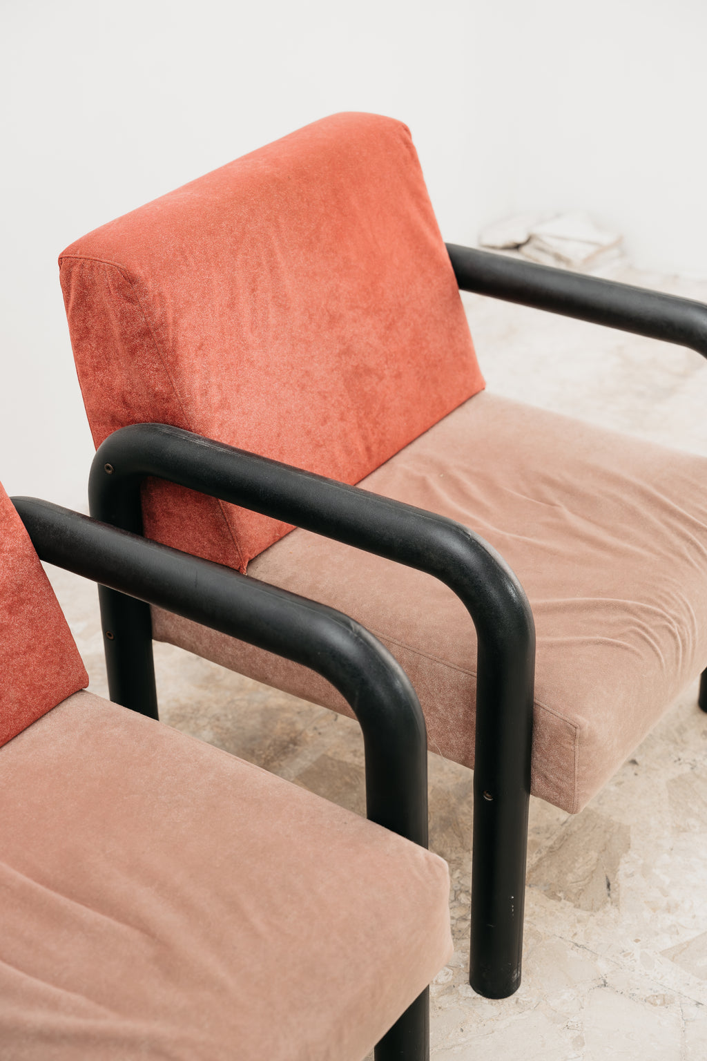Coppia Di Poltrone Postmoderne Memphis Style Anni ‘80 Design Modernariato