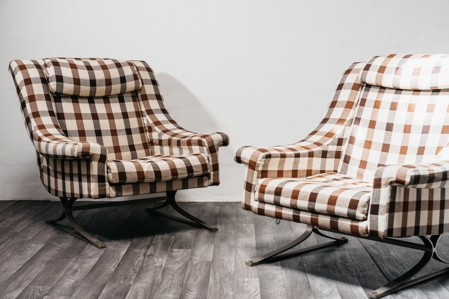 Maurice Calka Arflex Coppia di Poltrone Mod. Grand Prix, Design anni '60