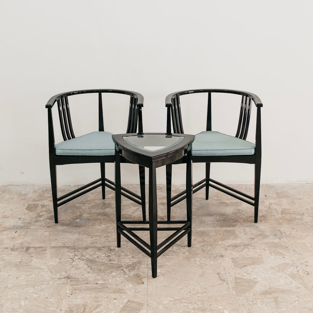 Ernest Archibald Taylor Coppia Poltroncine E Tavolino Triangolare Design 1980’s