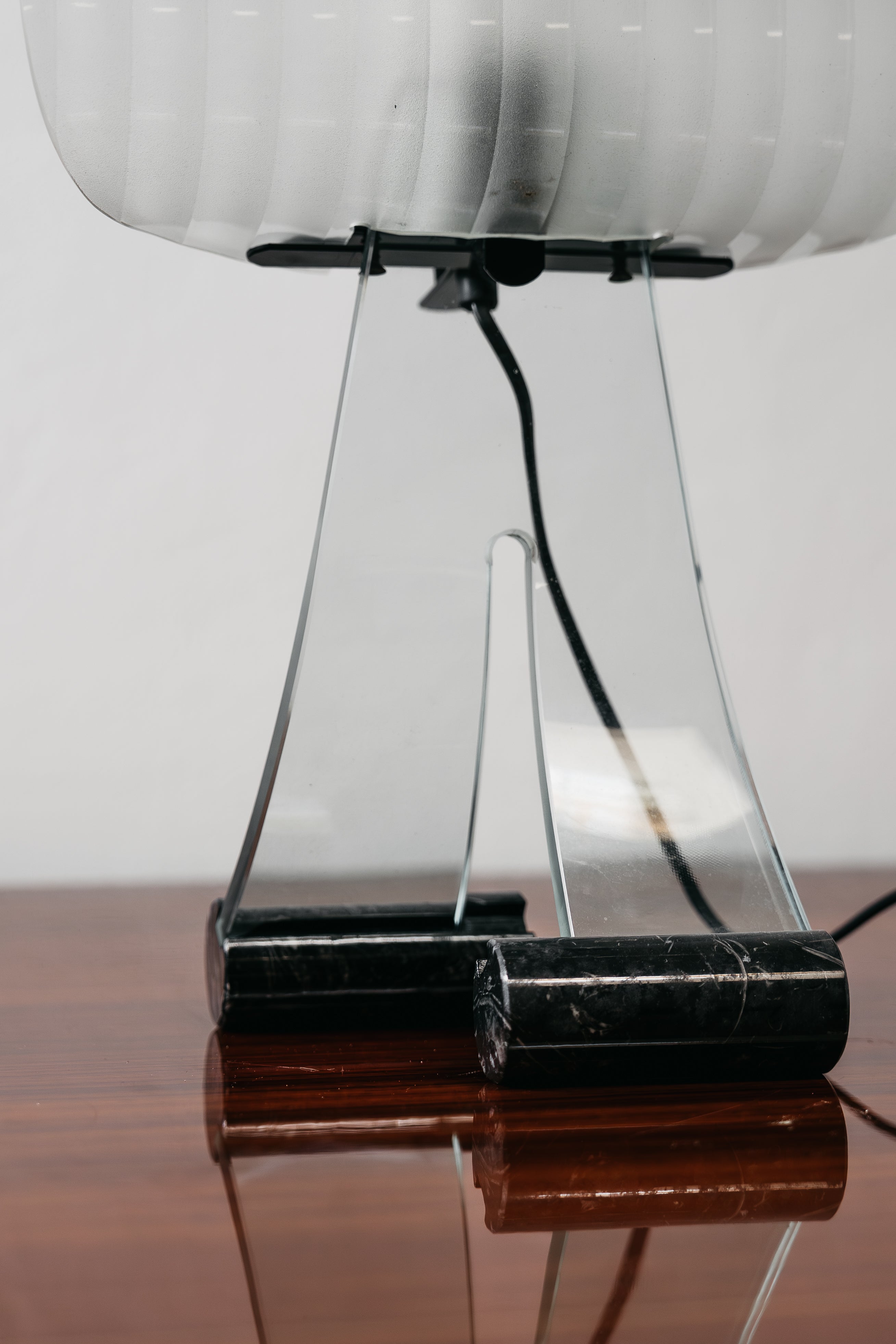 Lampada Da Tavolo Silhouette Design Table Lamp Marble & Glass 1980’s Postmodern