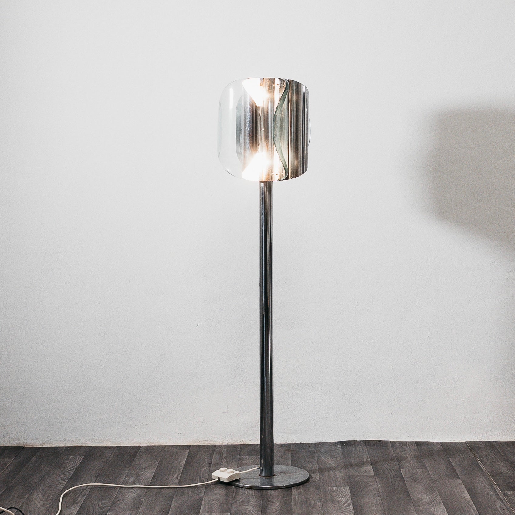 Lampada Da Pavimento Stile Fontana Arte Vintage Design 1970’s Modernariato