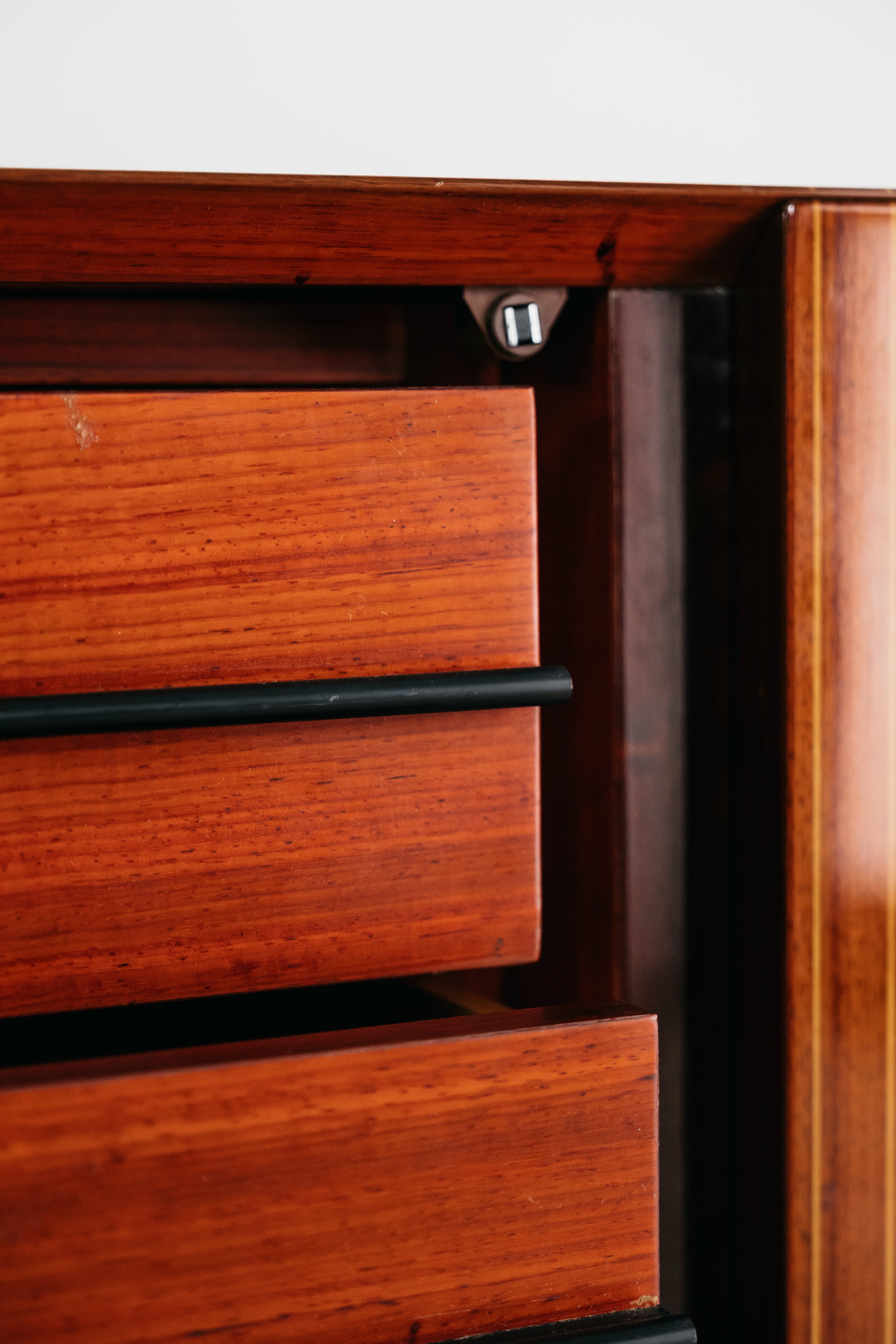 Credenza In Palissandro Monumentale Zebrawood Lacquered Mid-Century Design 1970