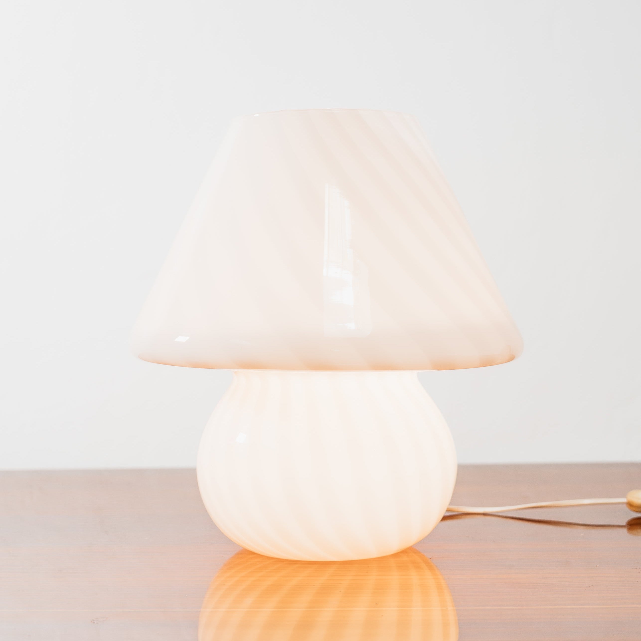 Grande Lampada Da Tavolo Murano Mushroom Rose 1970’s Design Pink Shade