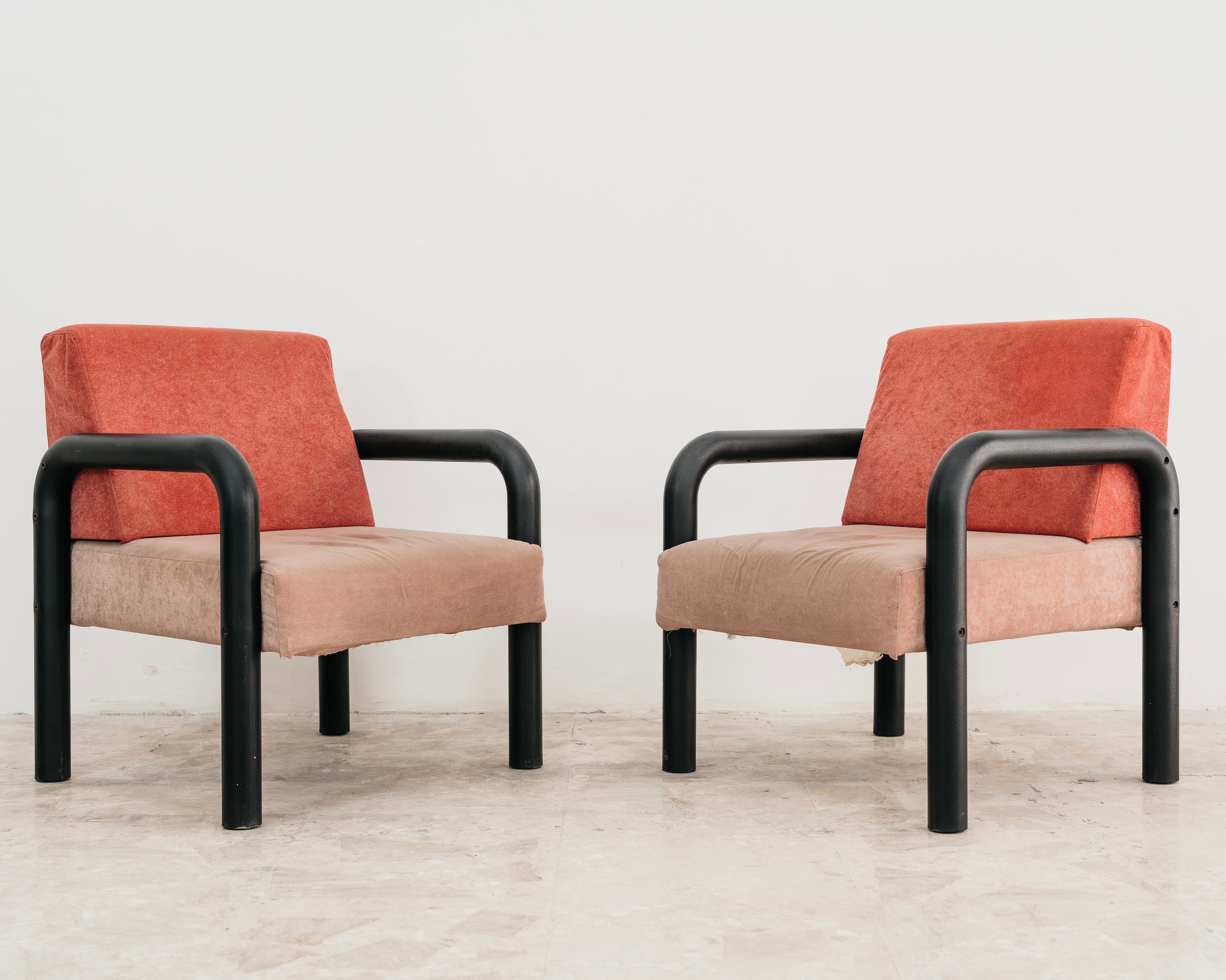 Coppia Di Poltrone Postmoderne Memphis Style Anni ‘80 Design Modernariato