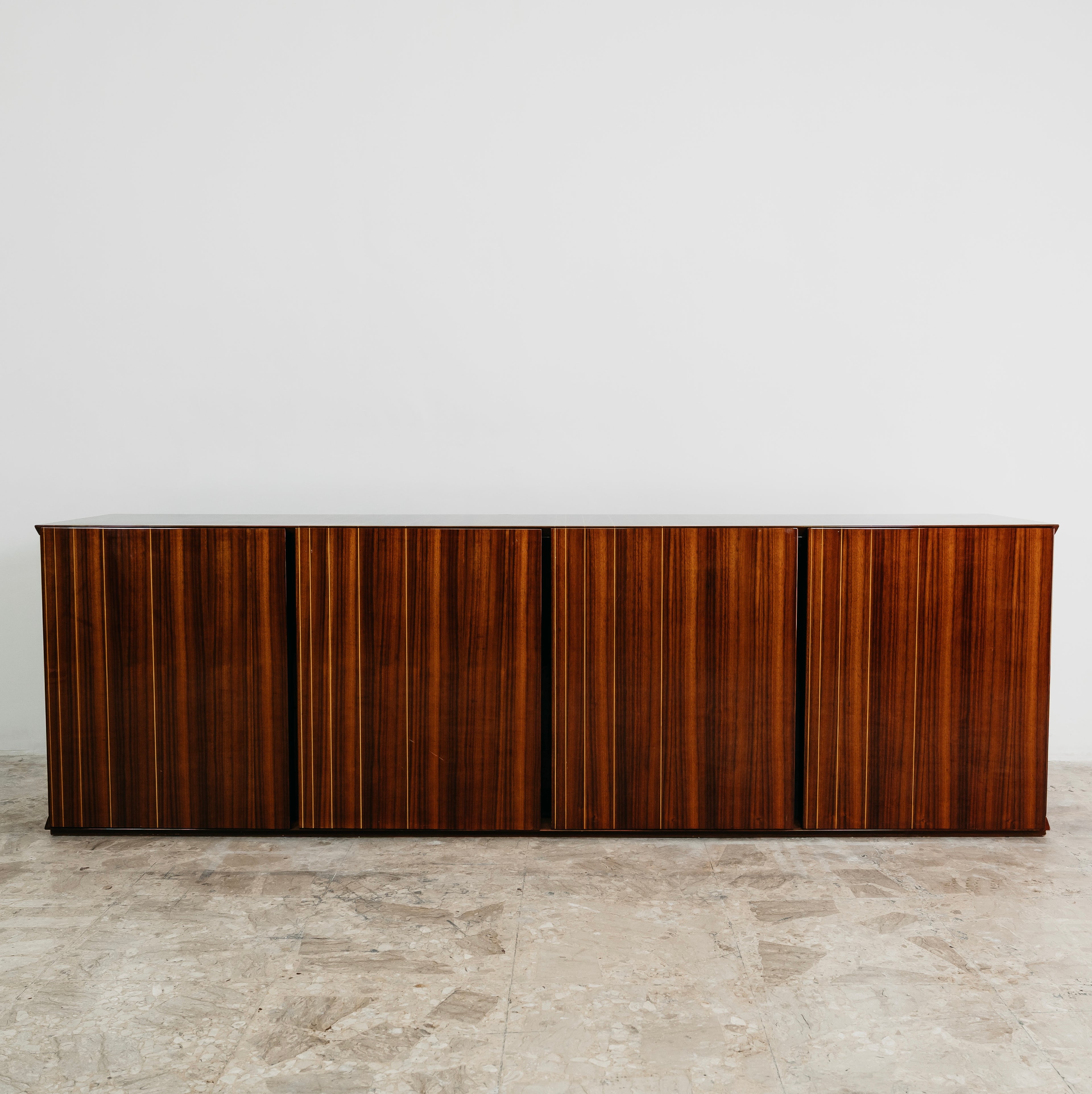 Credenza In Palissandro Monumentale Zebrawood Lacquered Mid-Century Design 1970