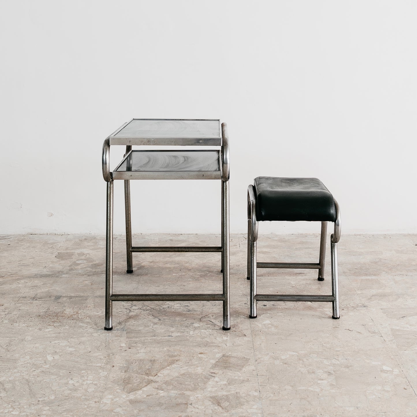 Piccola Scrivania Con Sedia Bauhaus Vintage Anni 40 Design Modernariato