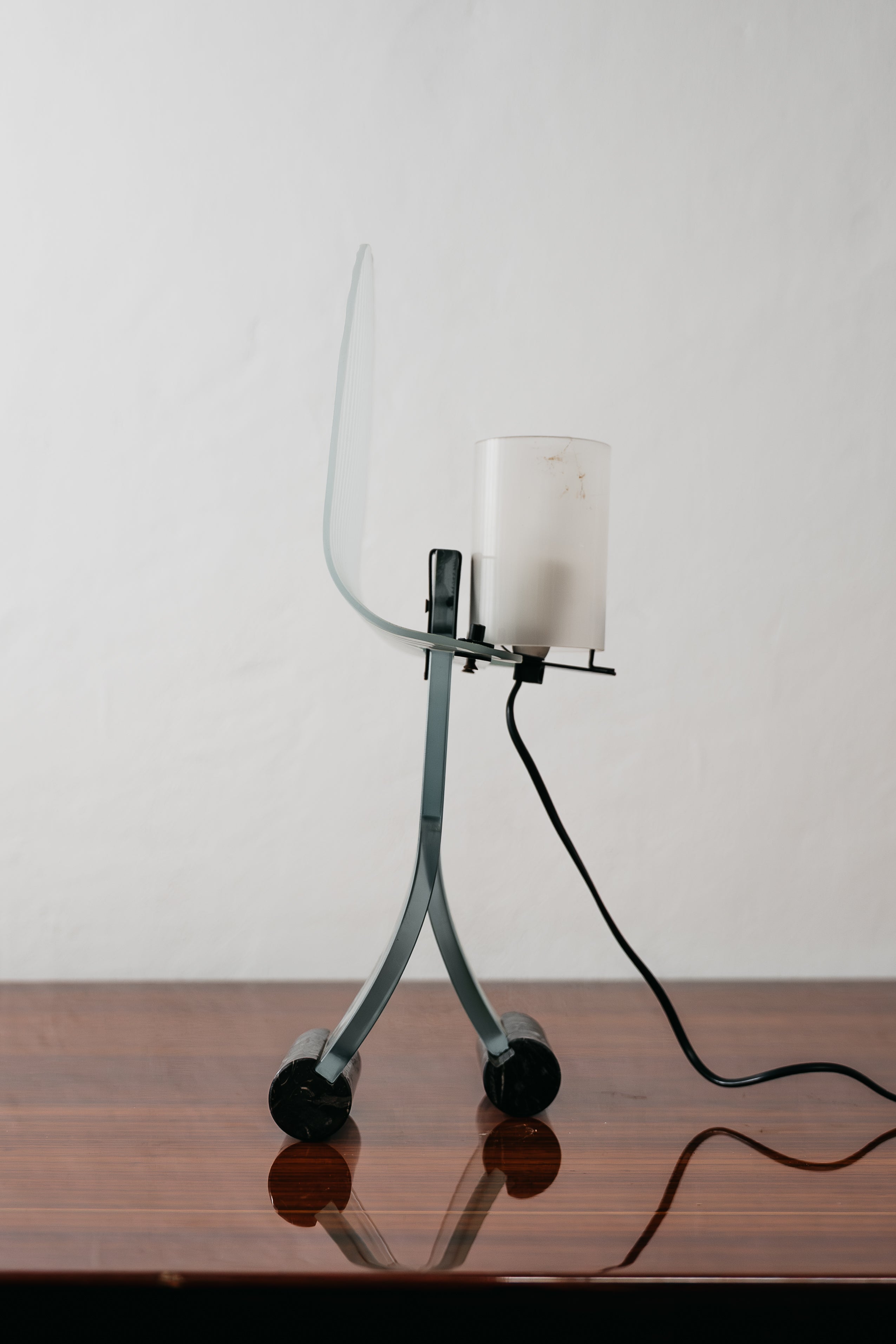 Lampada Da Tavolo Silhouette Design Table Lamp Marble & Glass 1980’s Postmodern
