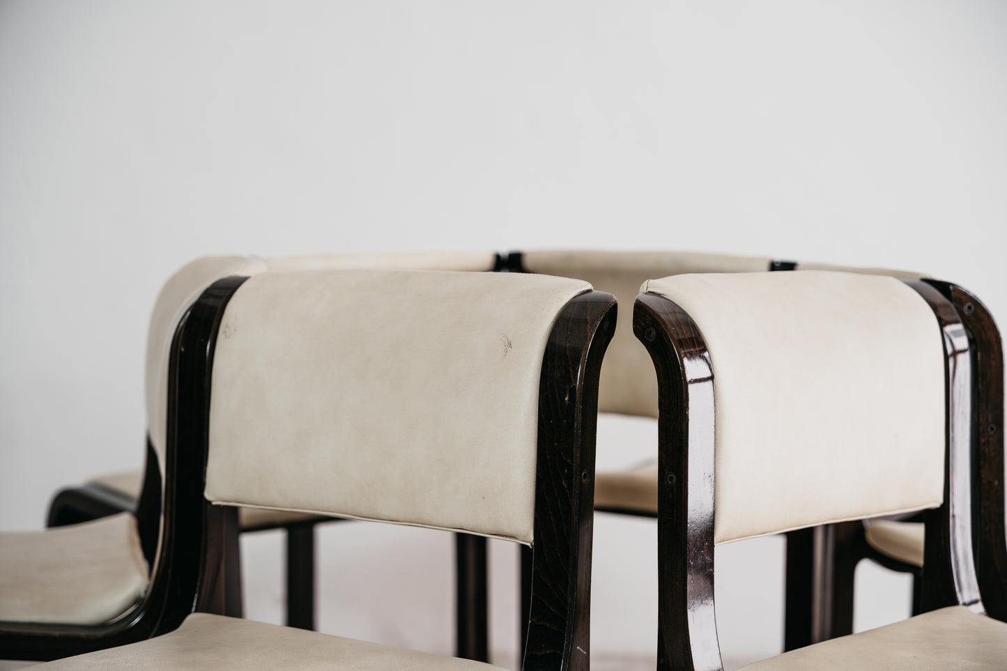 Set Da Pranzo 6 Sedie Anni 70 Nello Stile Di Carlo Bartoli Per Tisettanta Mito