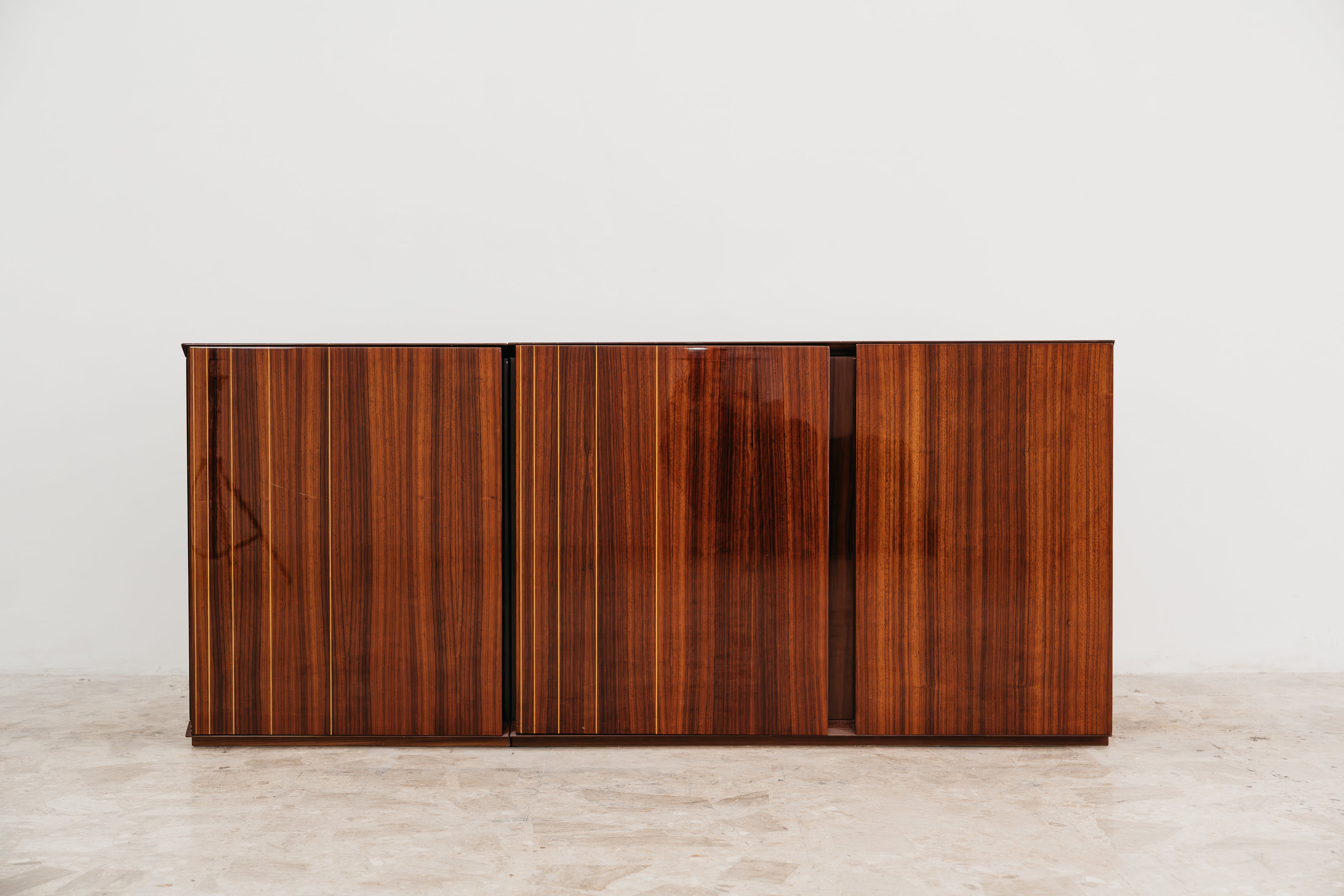 Credenza In Palissandro Monumentale Zebrawood Lacquered Mid-Century Design 1970