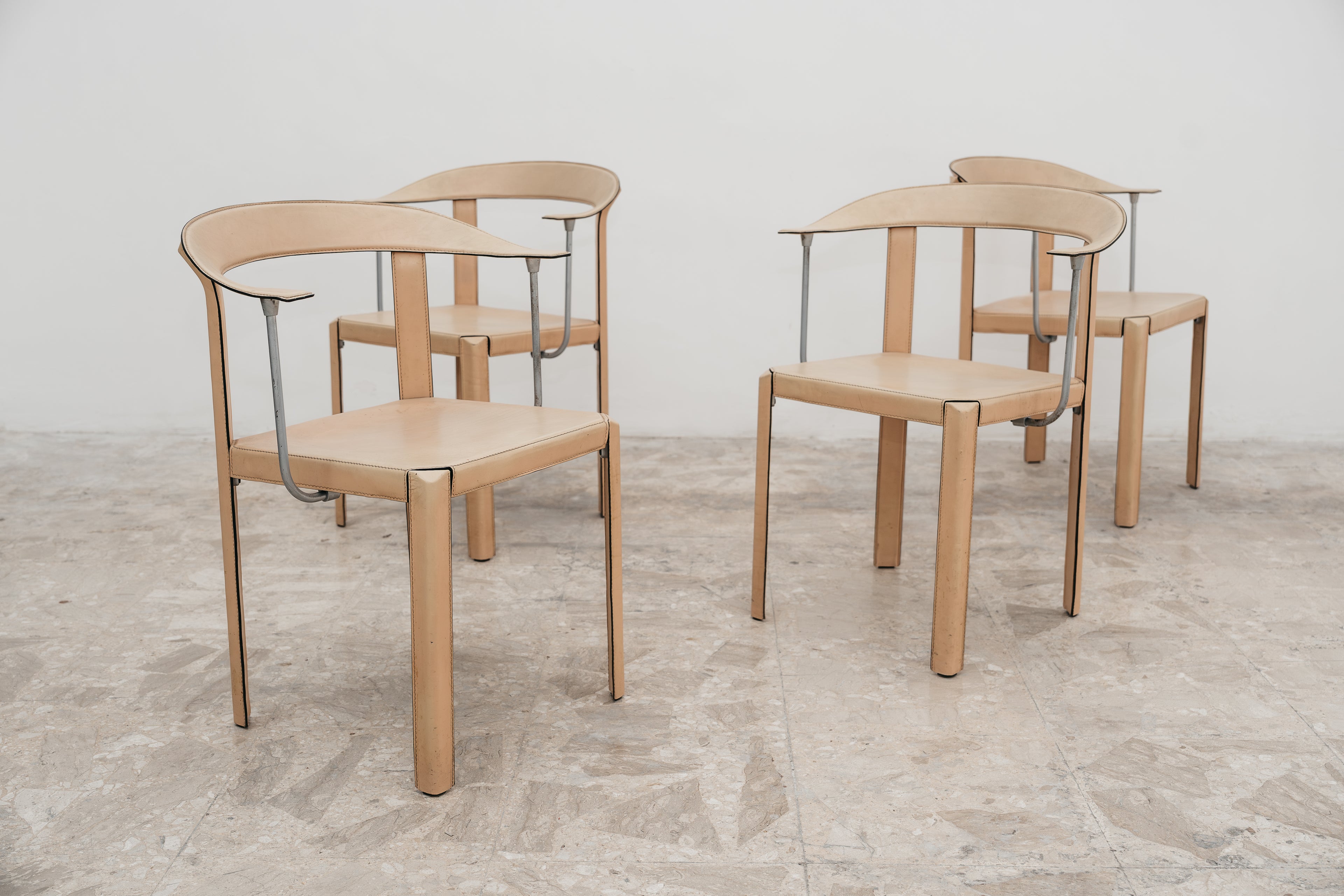 Tito Agnoli Ycami Collection 1986 Set 4 Poltroncine Gentiana Design Modernariato