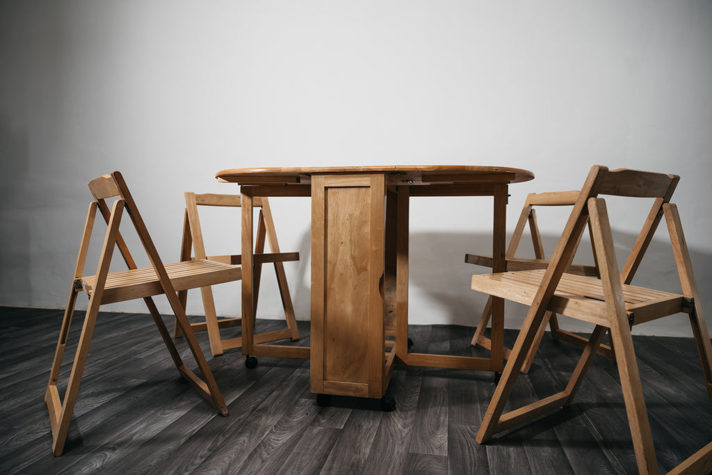 Set Tavolo E Sedie Richiudibile Design Salvaspazio Anni 80 Set Pranzo Giardino