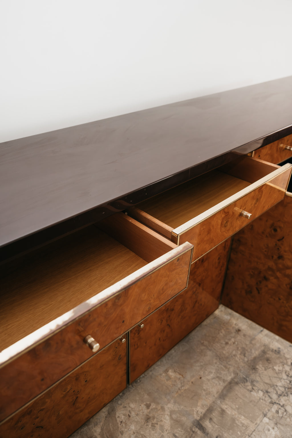 Sideboard In Radica E Metallo Dorato Modernariato Anni ‘70